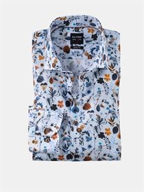 Olymp premium skjorte med blå og nougat blomster print. Slim Fit Level Five 2040 59 27 Ekstra ærmelængde